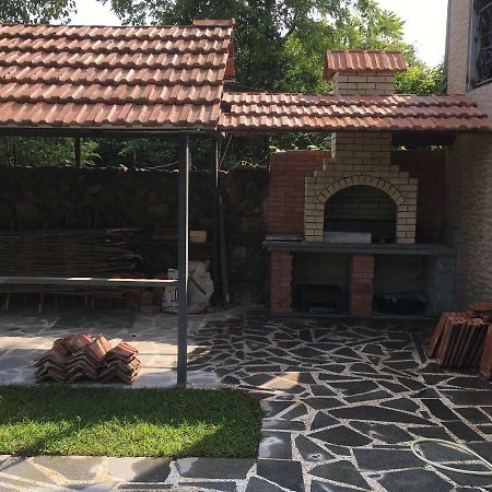 Apartments Komakhidze 68 باتومي المظهر الخارجي الصورة