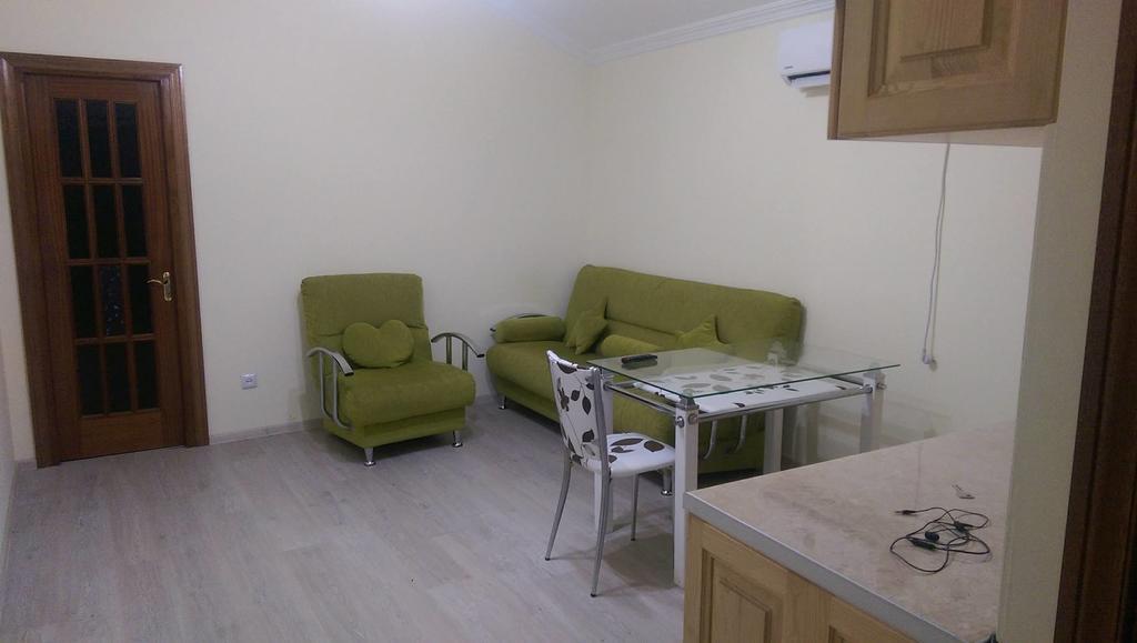 Apartments Komakhidze 68 باتومي المظهر الخارجي الصورة