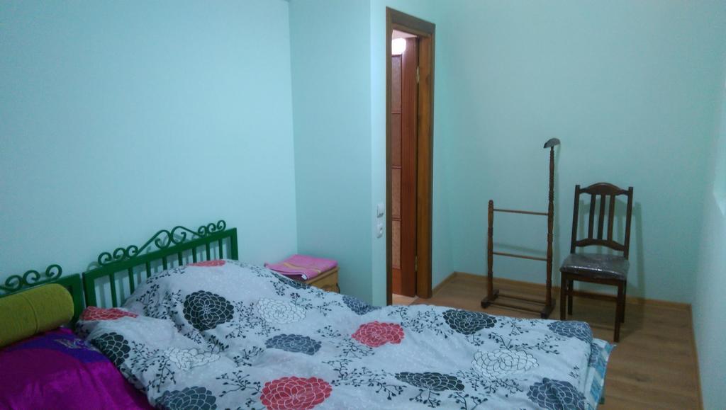 Apartments Komakhidze 68 باتومي المظهر الخارجي الصورة