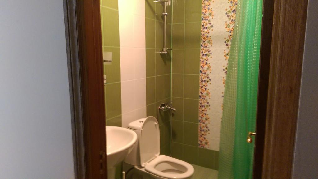 Apartments Komakhidze 68 باتومي المظهر الخارجي الصورة
