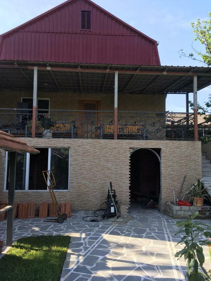 Apartments Komakhidze 68 باتومي المظهر الخارجي الصورة